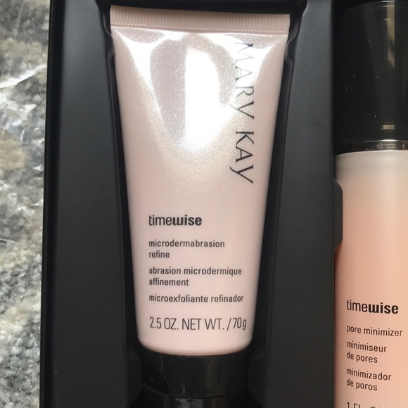 Mary  Kay Microdermabrasion plus set - Picture 4 of 5